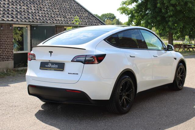 Tesla Model Y Long Range AWD 75 kWh SOh 91% PANO LEER LED 95000KM!!!