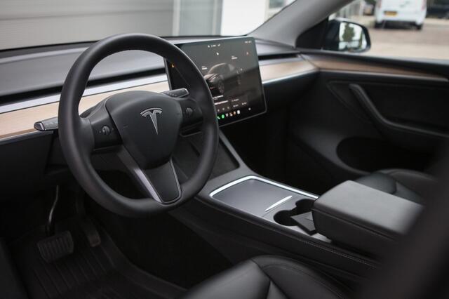 Tesla Model Y Long R. RWD 75 kWh | FSD |