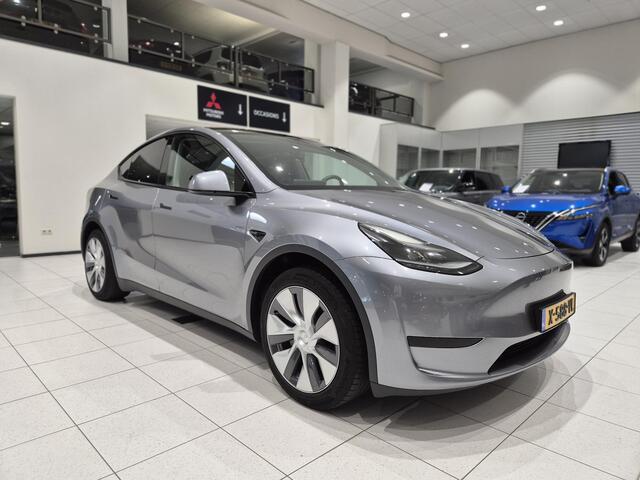 Tesla Model Y RWD 58 kWh | Panoramadak | Stoelverwarming | Navigatie | Camera |