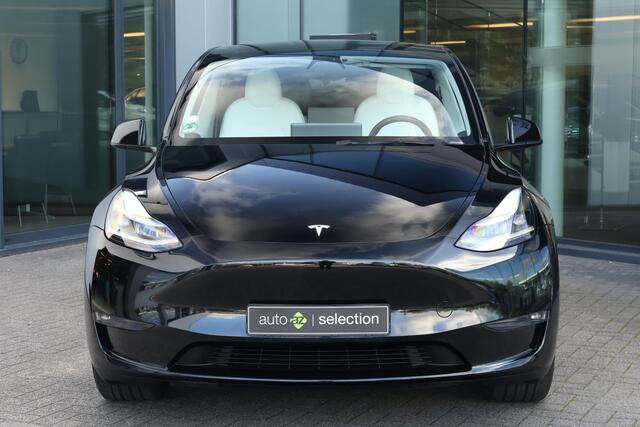 Tesla Model Y Long Range AWD 75 kWh / Trekhaak/ Panoramadak