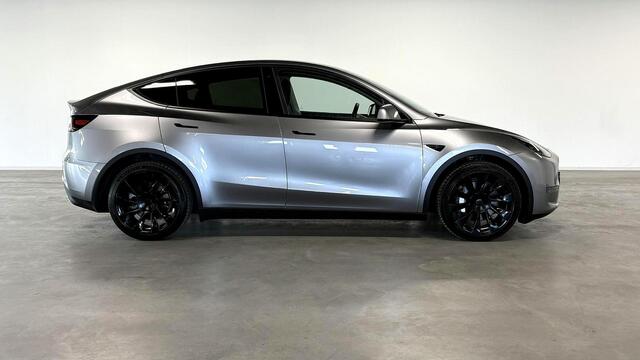 Tesla Model Y Long Range AWD 75 kWh | 1e eigenaar | niet in gerookt