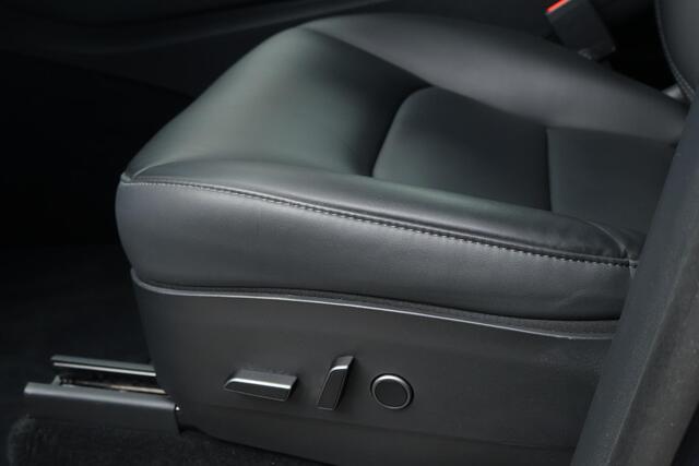 Tesla Model Y Long Range AWD 75 kWh / Trekhaak / Pano / Adaptive cruise – foto 10