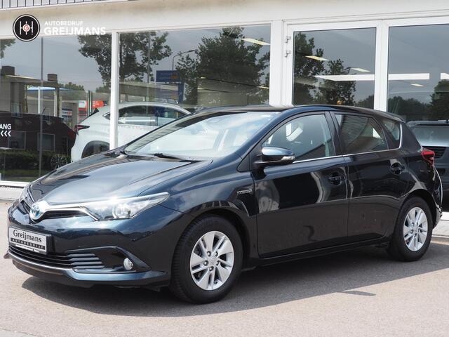 Toyota AURIS 1.8 Hybrid Now