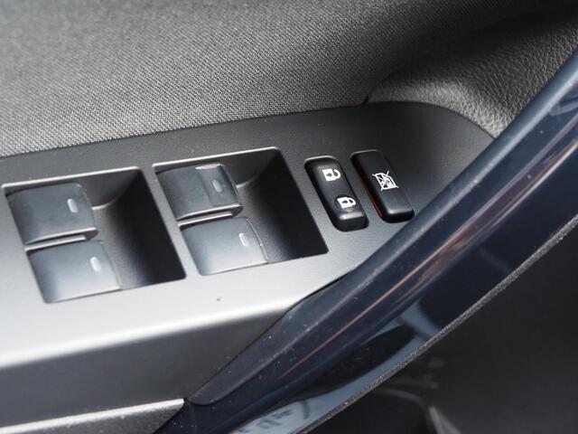 Toyota AURIS 1.8 Hybrid Now