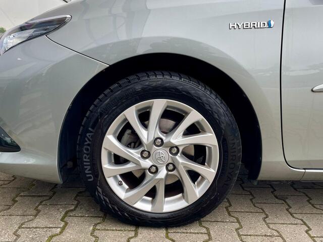 Toyota AURIS 1.8 Hybrid Dynamic *Navi*