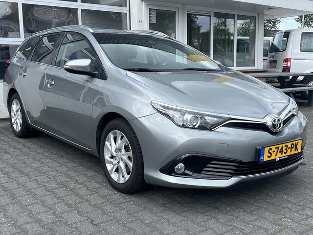 Toyota AURIS Touring Sports 1.2T Energy Plus Automaat Climate control Cruise control Trekhaak