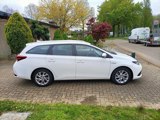 Toyota AURIS 1.8 Touring Sports,Navi,Camera,PDC