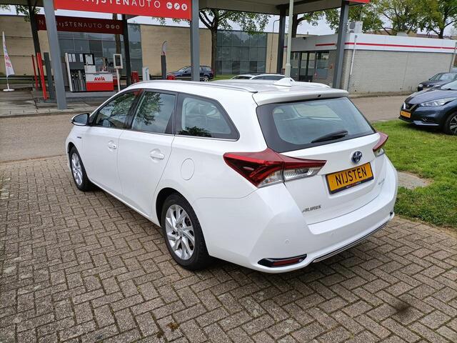 Toyota AURIS 1.8 Touring Sports,Navi,Camera,PDC