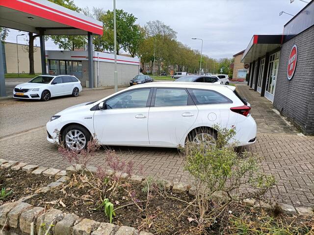 Toyota AURIS 1.8 Touring Sports,Navi,Camera,PDC