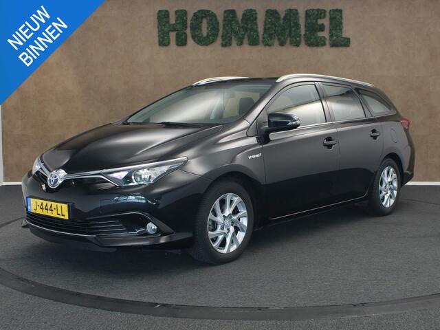 Toyota AURIS 1.8 Hybrid Trend - NAVIGATIESYSTEEM - CRUISE CONTROL - ACHTERUITRIJCAMERA - 16 INCH LICHT METALEN VELGEN - WINTERBANDENSET - CLIMATE CONTROL