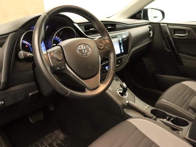Toyota AURIS 1.8 Hybrid Trend - NAVIGATIESYSTEEM - CRUISE CONTROL - ACHTERUITRIJCAMERA - 16 INCH LICHT METALEN VELGEN - WINTERBANDENSET - CLIMATE CONTROL