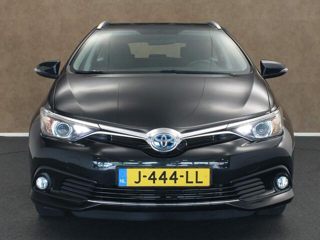 Toyota AURIS 1.8 Hybrid Trend - NAVIGATIESYSTEEM - CRUISE CONTROL - ACHTERUITRIJCAMERA - 16 INCH LICHT METALEN VELGEN - WINTERBANDENSET - CLIMATE CONTROL