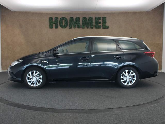 Toyota AURIS 1.8 Hybrid Trend - NAVIGATIESYSTEEM - CRUISE CONTROL - ACHTERUITRIJCAMERA - 16 INCH LICHT METALEN VELGEN - WINTERBANDENSET - CLIMATE CONTROL