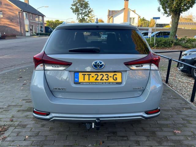 Toyota AURIS TOURING SPORTS 1.8 HYBRID FREESTYLE / PANODAK / CAMERA / DAB