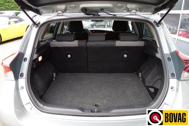 Toyota AURIS 1.8 Hybrid Dynamic Smart Hybrid
