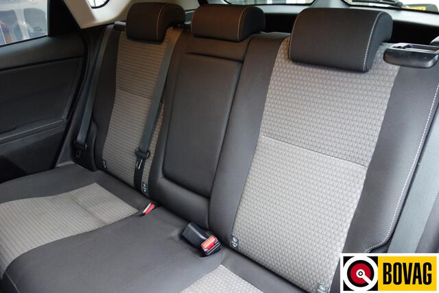 Toyota AURIS 1.8 Hybrid Dynamic Smart Hybrid