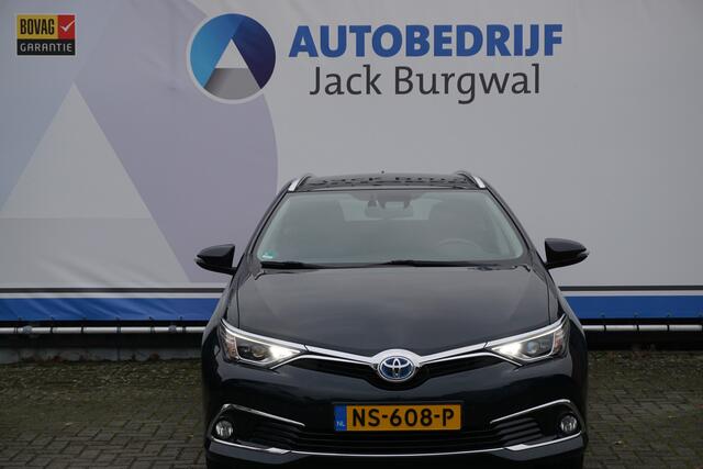 Toyota AURIS Touring Sports 1.8 Hybrid Executive Trekhaak | Camera | Stoelverw. * All in prijs *