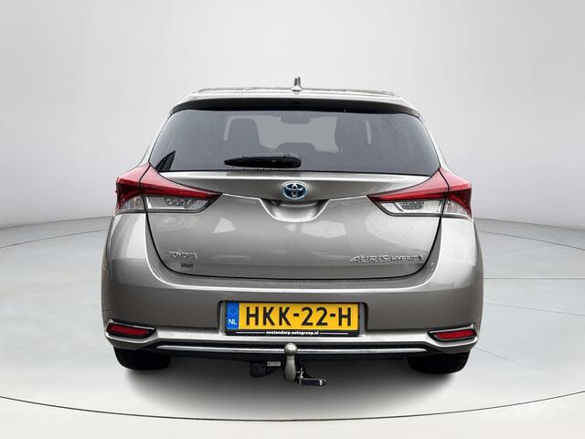 Toyota AURIS 1.8 Hybrid Dynamic **TREKHAAK/ NAVIGATIE/ STOELVERWARMING/ GARANTIE**