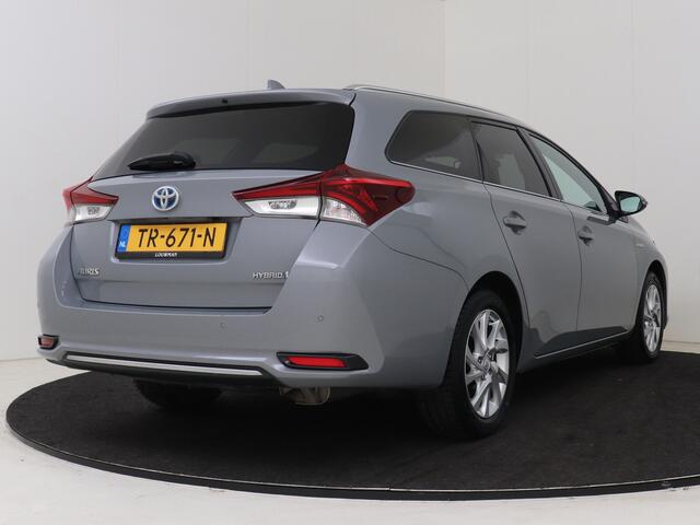 Toyota AURIS Touring Sports 1.8 Hybrid Energy Plus | Parkeersensoren ophalen Rdam Z