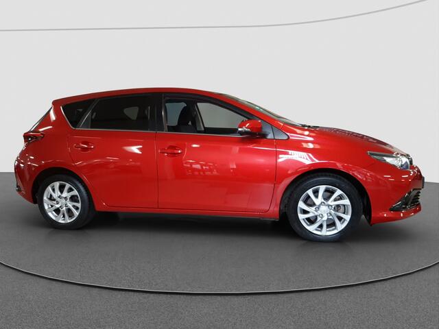Toyota AURIS 1.8 Hybrid Trend | Trekhaak afneembaar | | Panodak | Navigatie