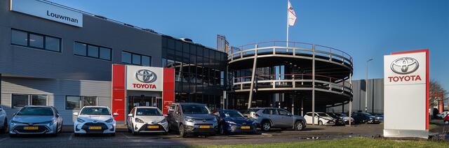 Toyota AURIS 1.8 Hybrid Trend | Trekhaak afneembaar | | Panodak | Navigatie