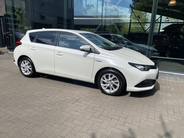Toyota AURIS 1.8 Hybrid Dynamic