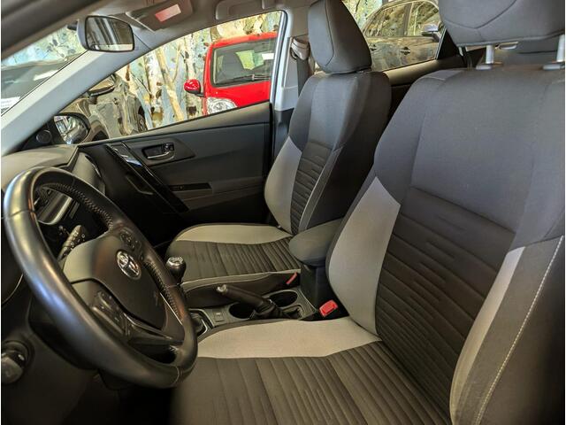 Toyota AURIS 1.3 Aspiration All-in prijs!