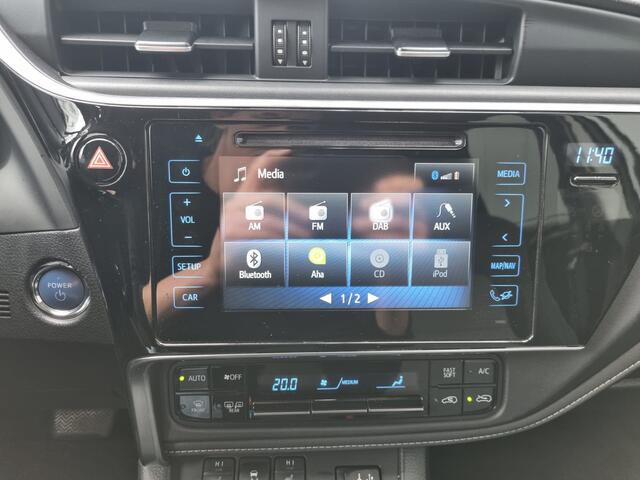 Toyota AURIS Touring Sports 1.8 Hybrid | Dealer onderhouden | Cruise | Navi | Camera | ECC