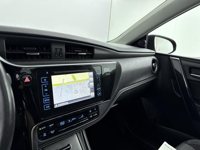 Toyota AURIS 1.2T Volcano Edition