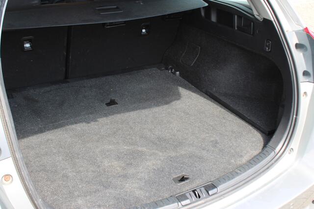 Toyota AURIS 1.8 Hybrid Dynamic Limited