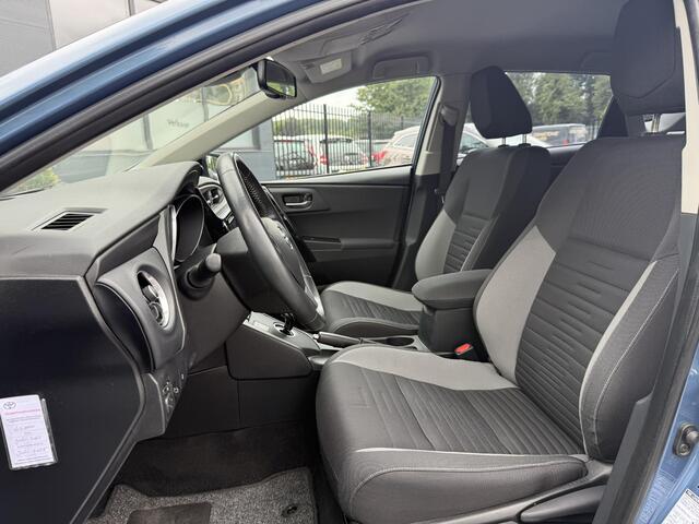 Toyota AURIS 1.8 Hybrid Dynamic 1e Eigenaar,Navi,Camera,Dealer Onderhouden,Clima,Cruise,Lm velgen,Nieuwe Apk bij Aflevering
