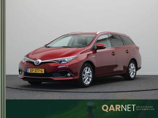 toyota-auris-touring-sports-1.8-hyb