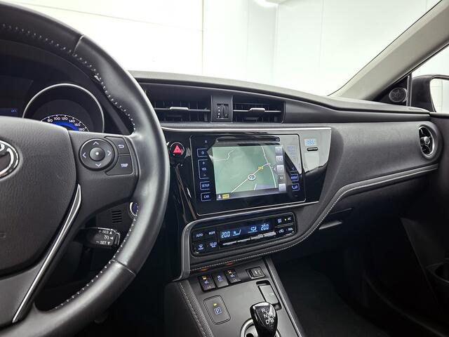Toyota AURIS Touring Sports 1.8 Hybrid Business Plus | Privacy glass | Navigatie | 17"LM velgen |