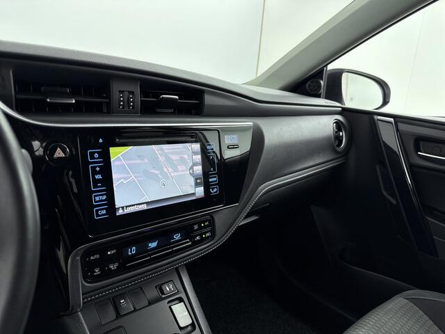 Toyota AURIS Touring Sports 1.8 Hybrid Dynamic | Cruise Control | Climate Control | Metaallak | Lichtmetalen Velgen |