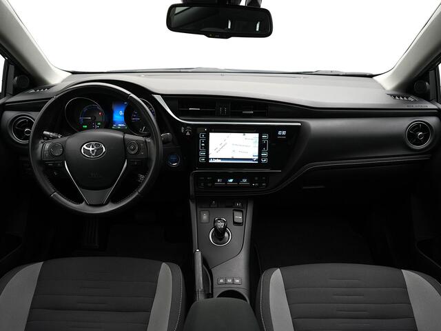 Toyota AURIS 1.8 Hybrid Trend