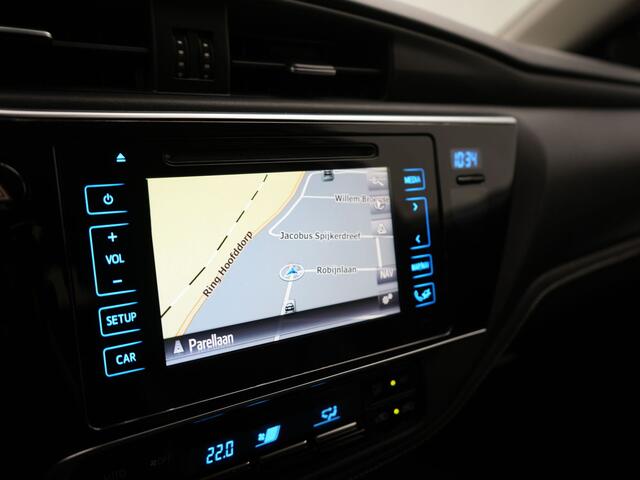 Toyota AURIS 1.8 Hybrid Trend