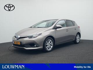toyota-auris-1.8-hybrid-trend