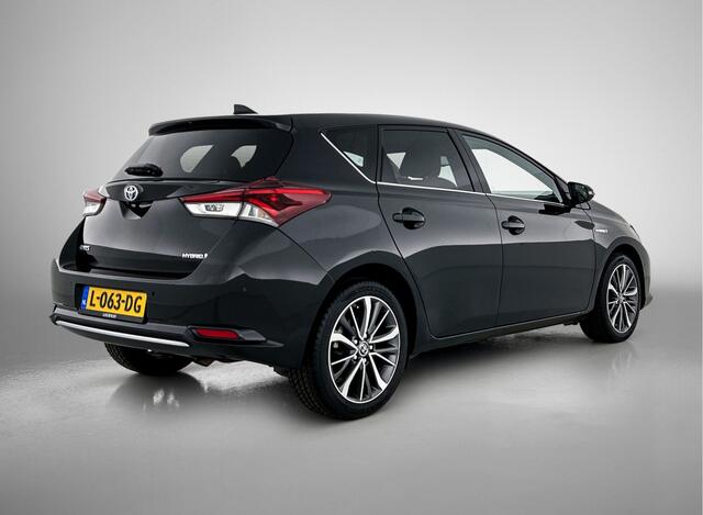 Toyota AURIS 1.8 Hybrid Executive | Navigatie | Parkeersensoren |