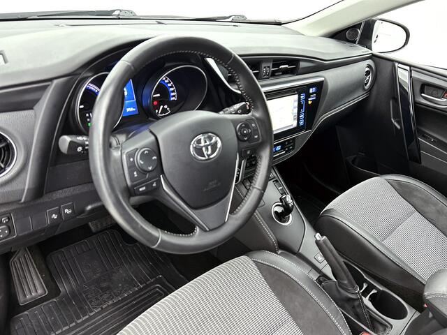 Toyota AURIS 1.8 Hybrid Executive | Navigatie | Parkeersensoren |