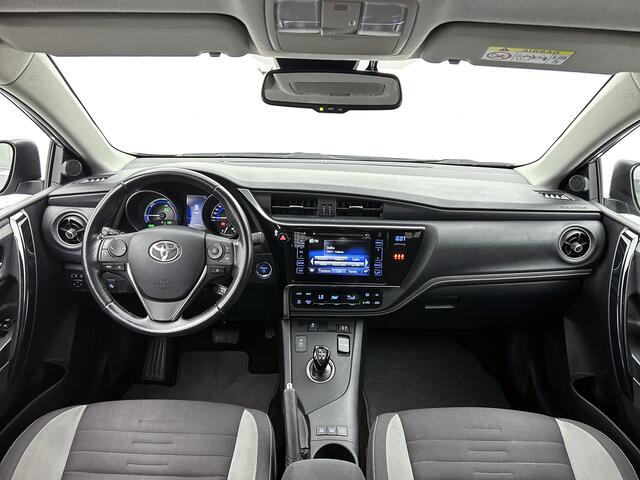 Toyota AURIS Touring Sports 1.8 Hybrid Freestyle | Unieke uitvoering | 17 " LM | Navigatie |