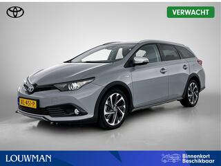 toyota-auris-touring-sports-1.8-hyb