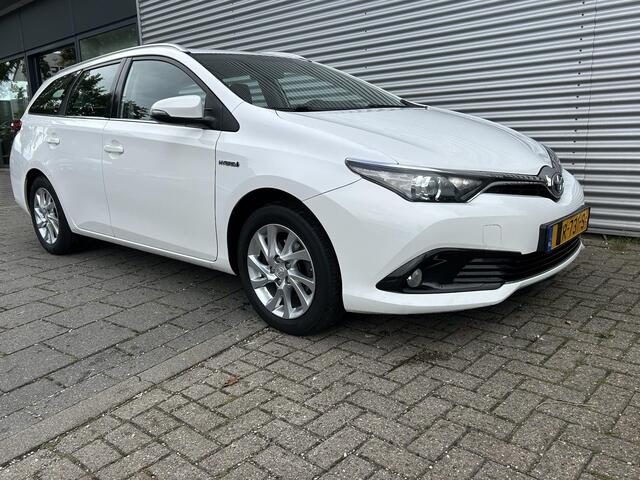 Toyota AURIS Touring Sports 1.8 Hybrid Aspiration | Camera | Climate & Cruise Control |