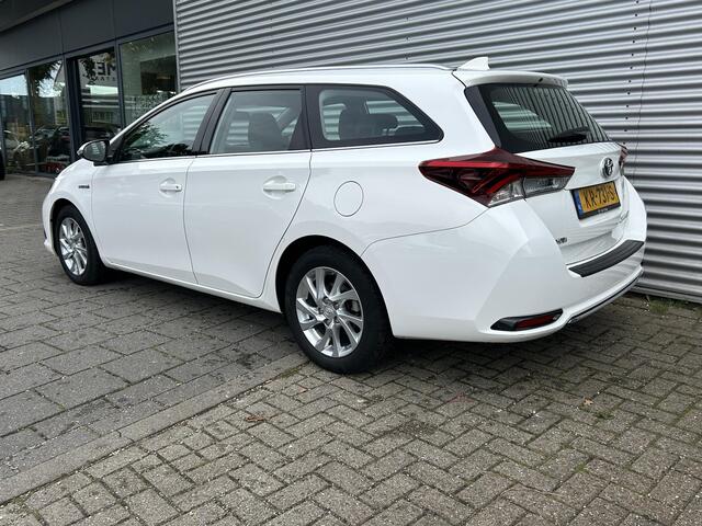 Toyota AURIS Touring Sports 1.8 Hybrid Aspiration | Camera | Climate & Cruise Control |