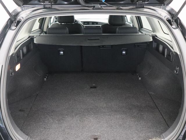Toyota AURIS Touring Sports 1.8 Hybrid Energy Plus/ lage km!