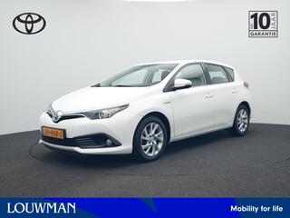 toyota-auris-1.8-hybrid-dynamic--p