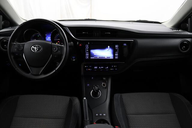 Toyota AURIS Touring Sports 1.8 Hybrid Dynamic Go | Climate conytrol | Cruise control | Parkeercamera |