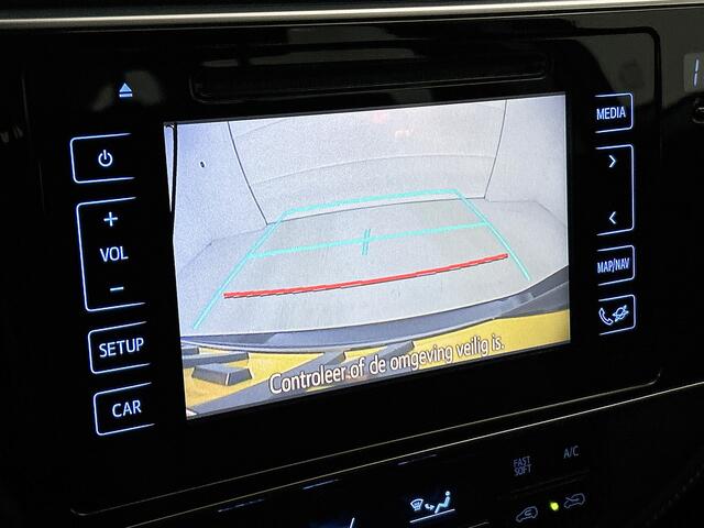 Toyota AURIS Touring Sports Aspiration Licht Metalen velgen | Achteruitrijcamera | Climate Control