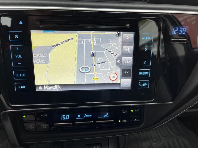 Toyota AURIS Touring Sports 1.8 Hybrid Dynamic Edition | Rijklaar | Navi | Trekhaak