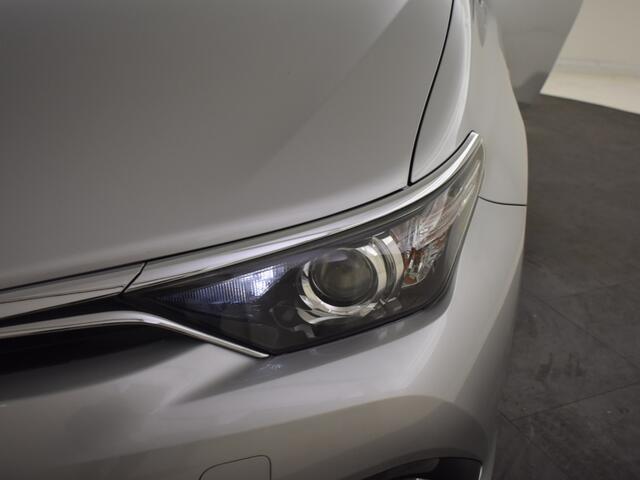 Toyota AURIS 1.8 Hybrid Dynamic | Cruise Control | Camera