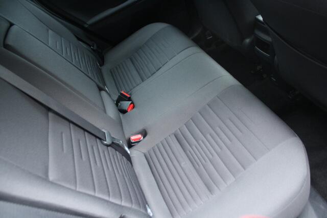 Toyota AURIS Touring Sports 1.8 Hybrid Dynamic - CAMERA - NAVIGATIE - 2e EIGENAAR